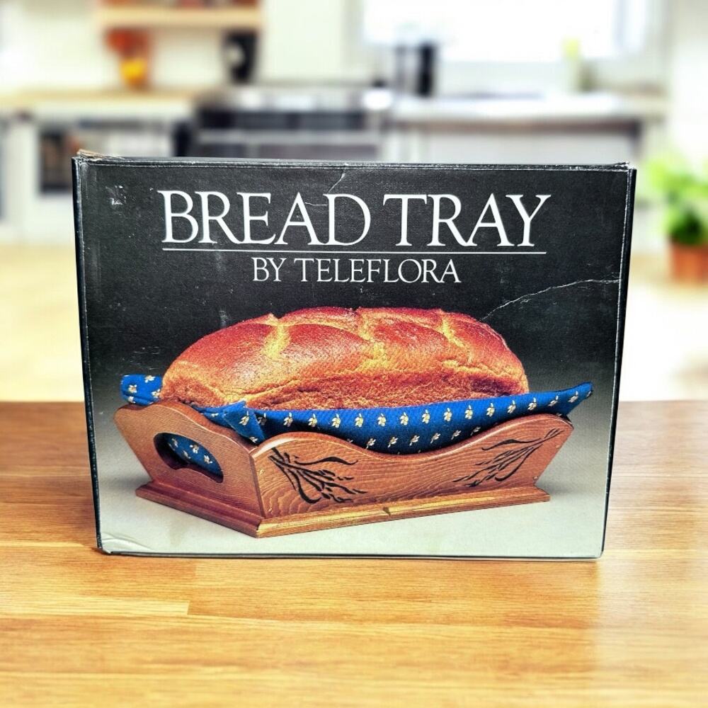 NEW Complete Vintage ‘82 Carved Wooden Bread Tray SOURDOUGH Cloth by Teleflora